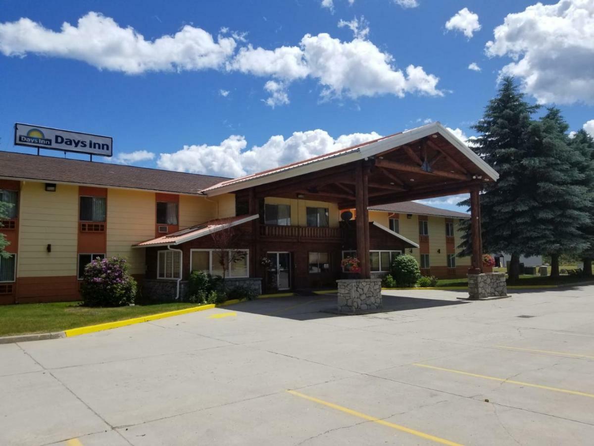 Days Inn By Wyndham Sandpoint Ponderay Exterior foto